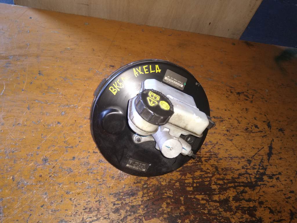 цилиндр главный тормозной Mazda Axela