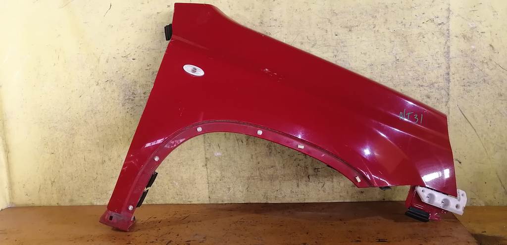 крыло Nissan X-Trail