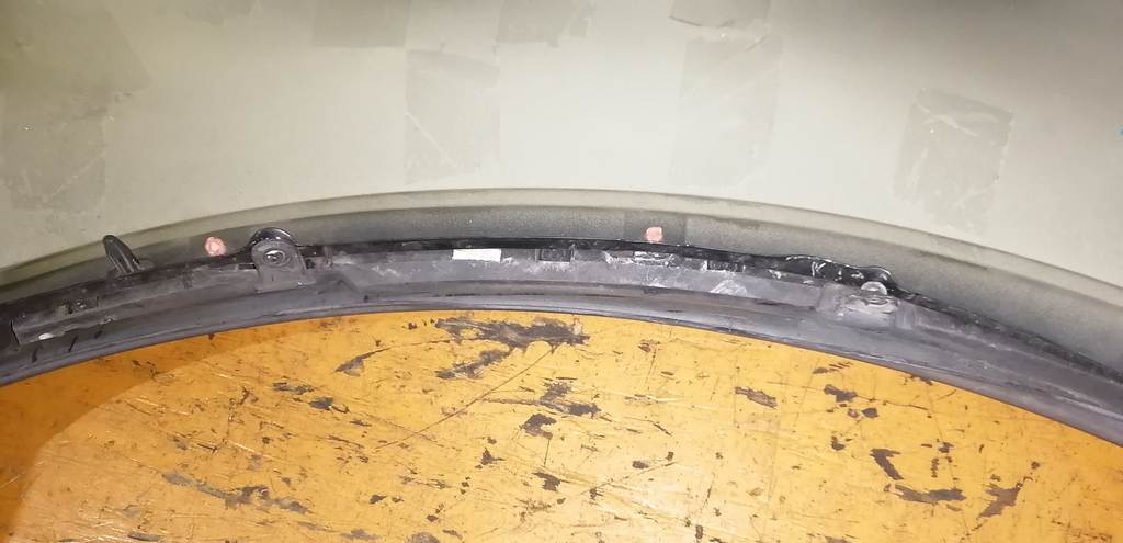 крыло Volvo XC90