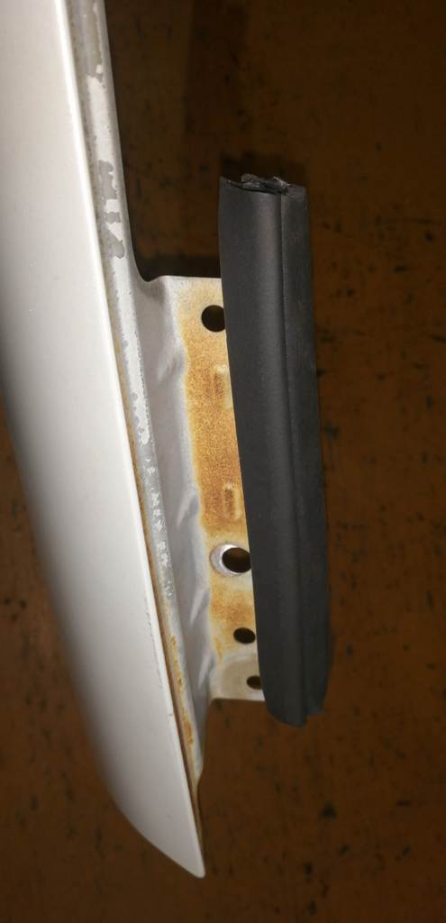 крыло Toyota Passo