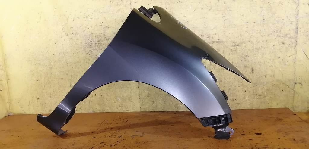 крыло Honda Freed