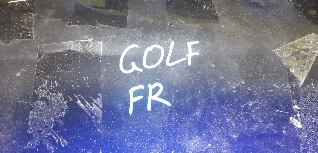 крыло Volkswagen Golf