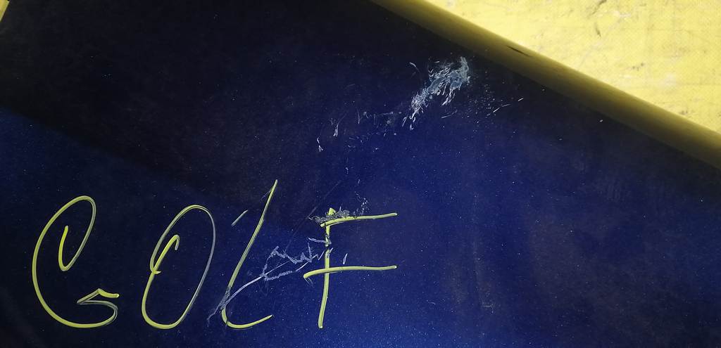 крыло Volkswagen Golf