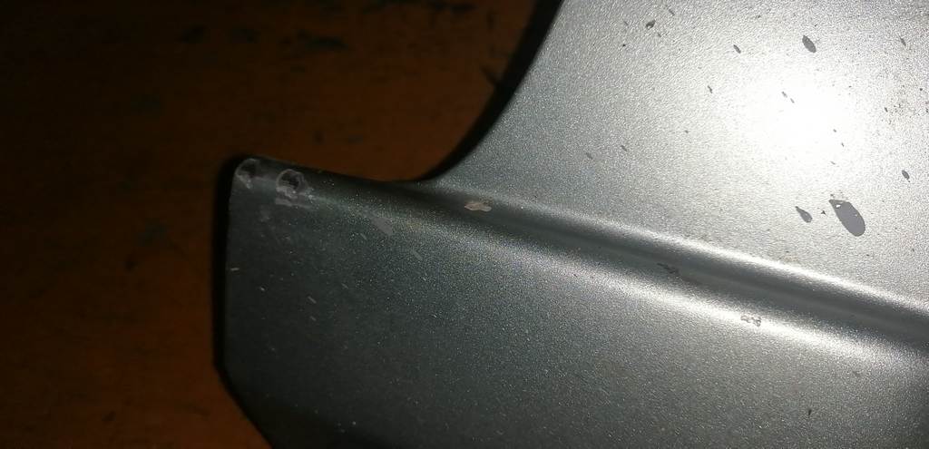 крыло Mazda Demio