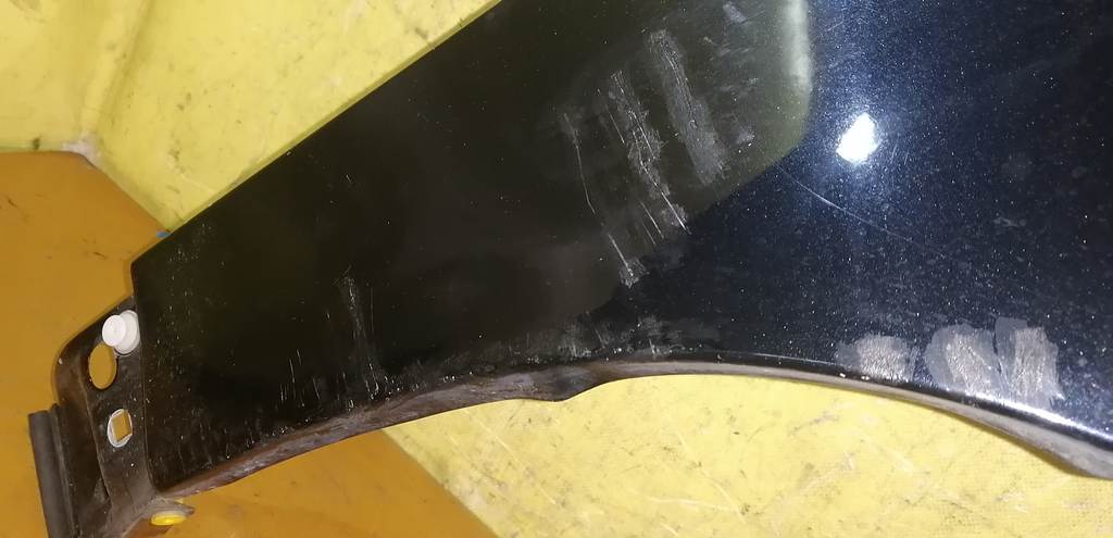 крыло Volvo S40