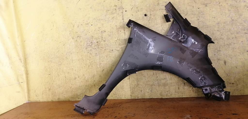 крыло Honda Fit