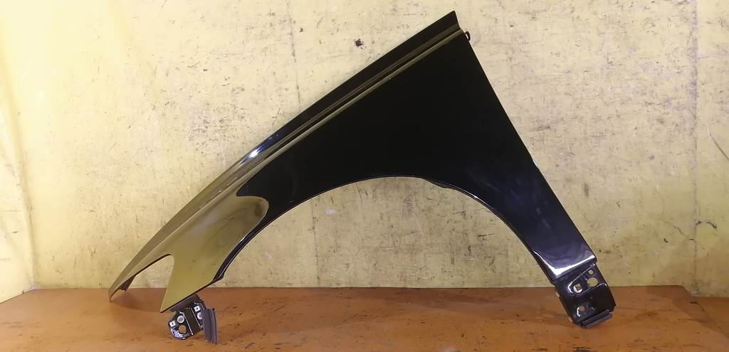 крыло Volvo S40