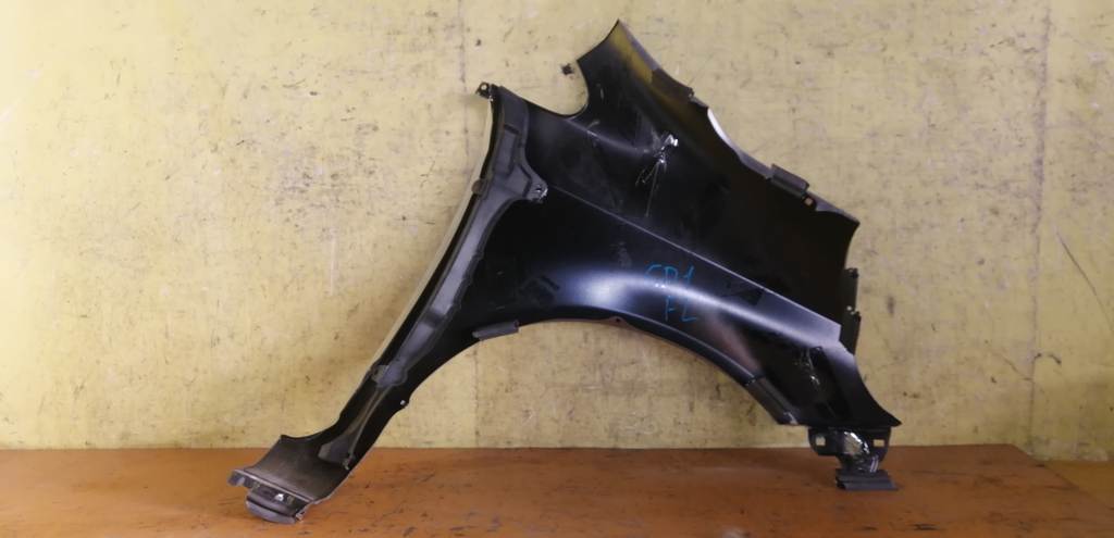 крыло Honda Fit