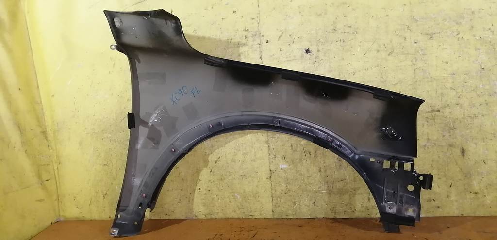 крыло Volvo XC90