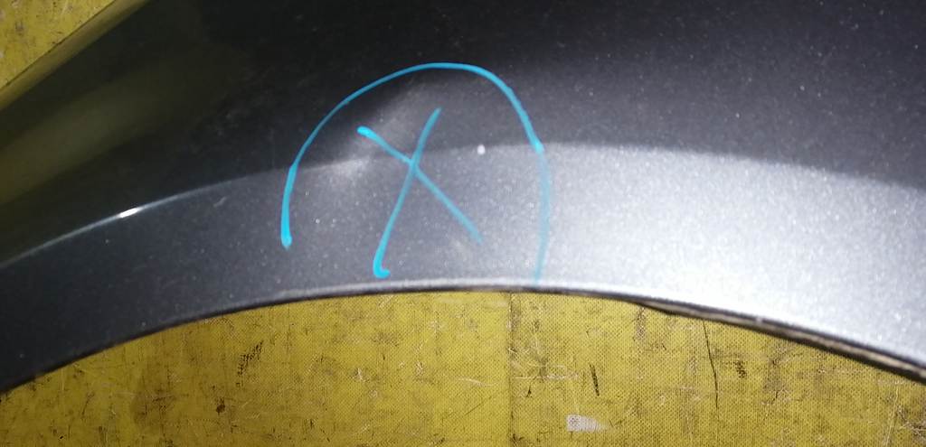 крыло Suzuki Swift