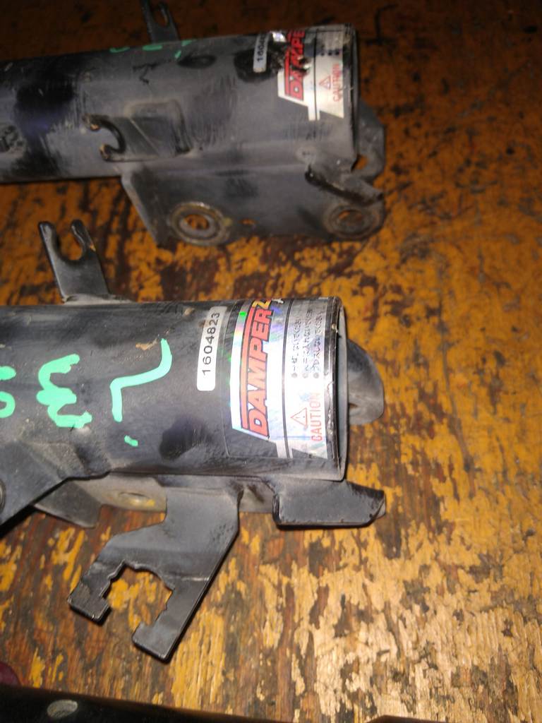 стойка Nissan Teana