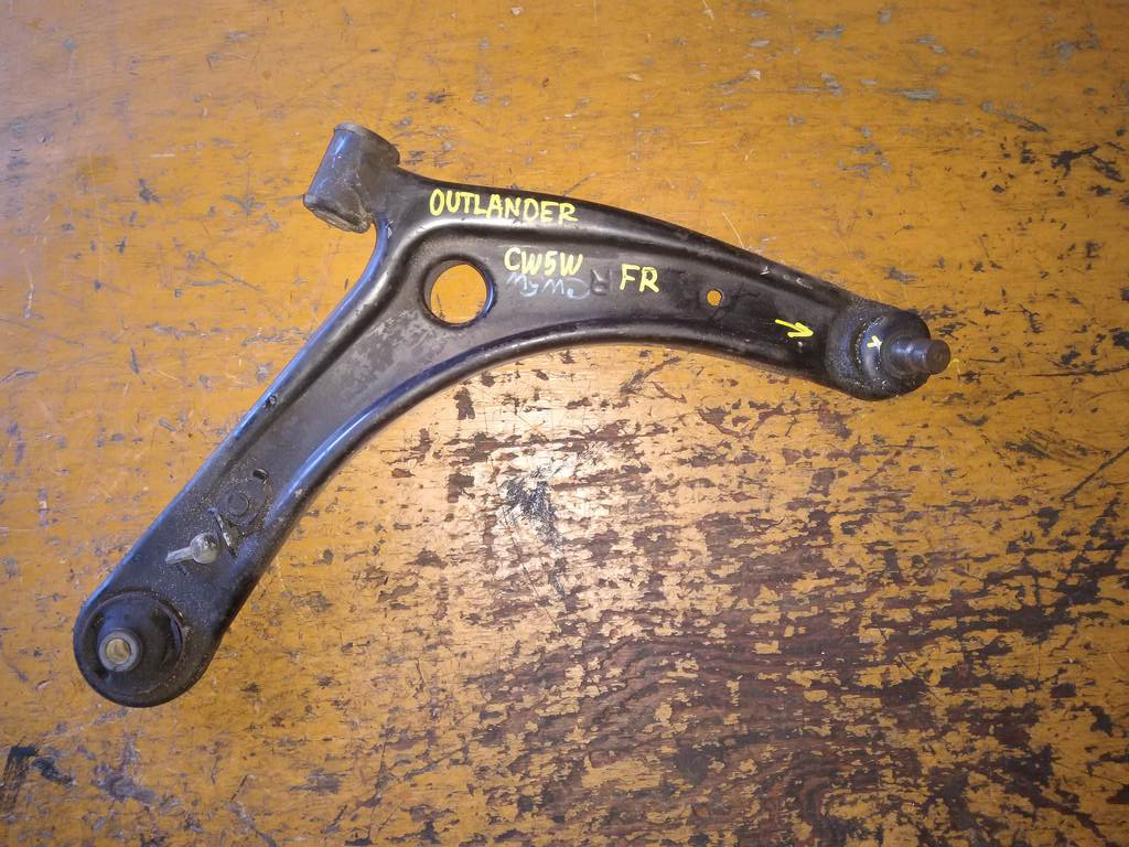 рычаг Mitsubishi Outlander