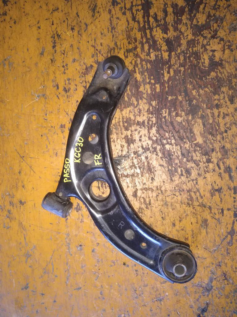 рычаг Toyota Passo