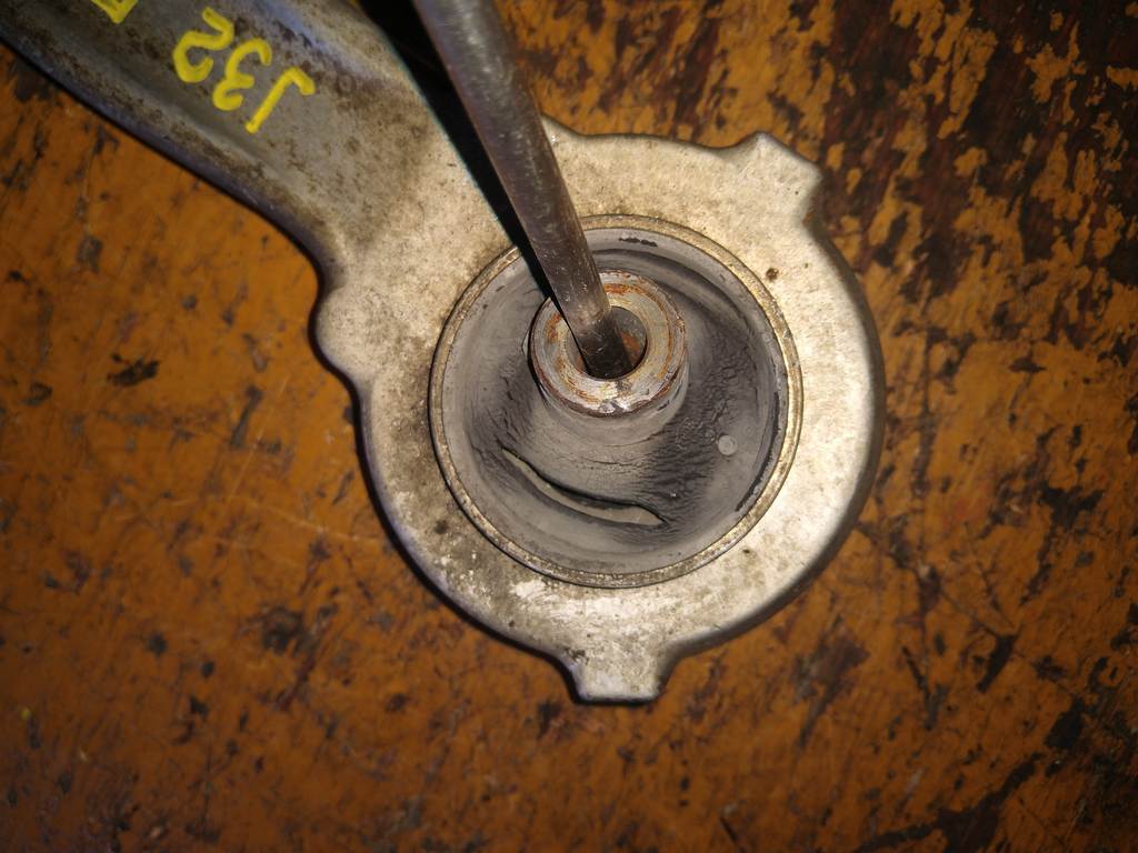 рычаг Nissan Teana