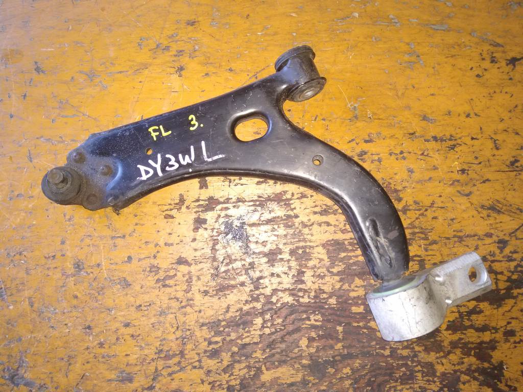 рычаг Mazda Demio