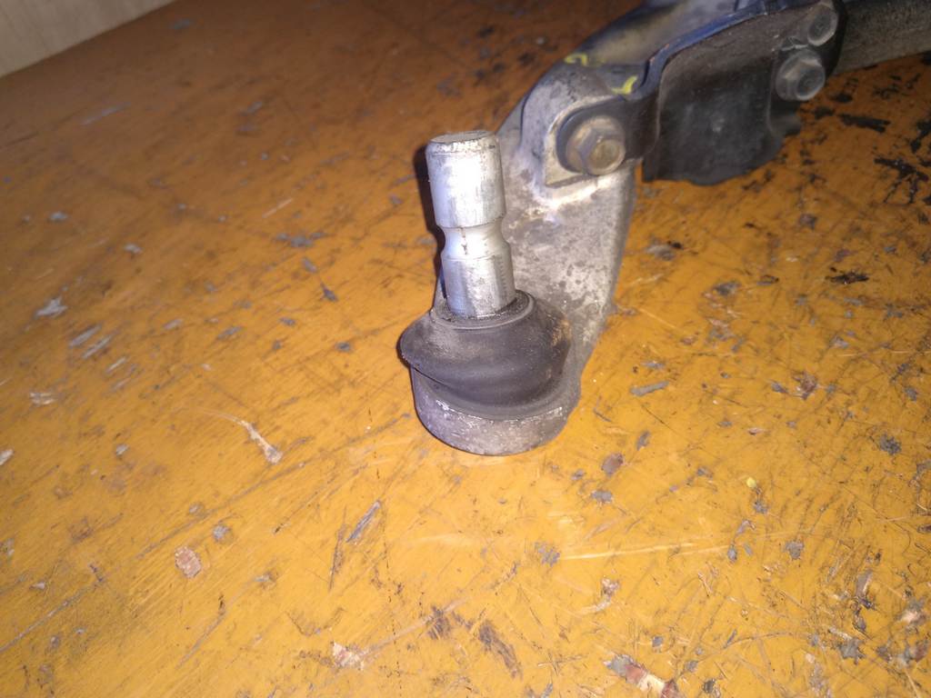 рычаг Nissan Teana