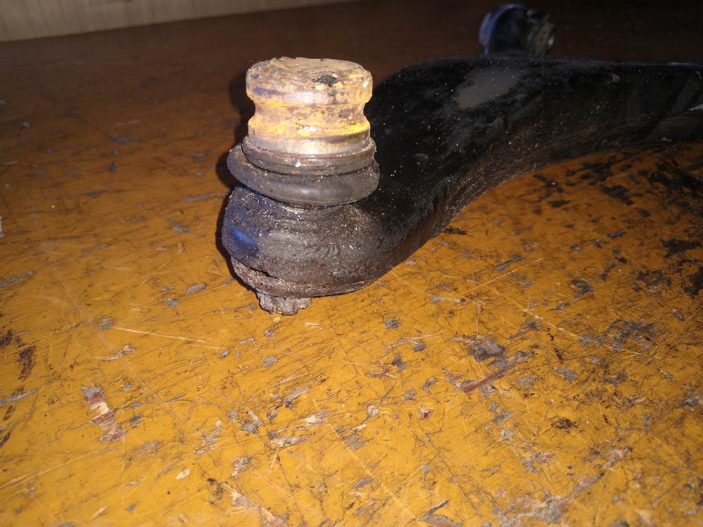 рычаг Subaru Impreza