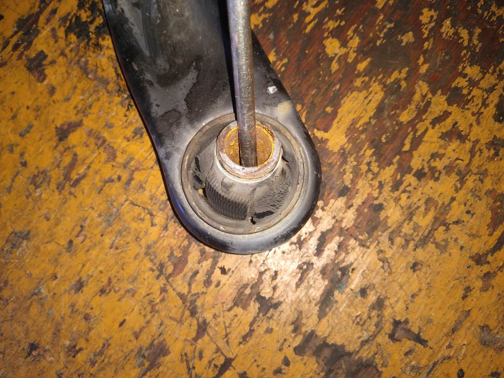 рычаг Toyota Vitz