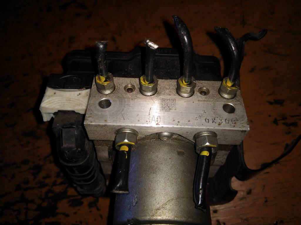 блок abs Honda Fit