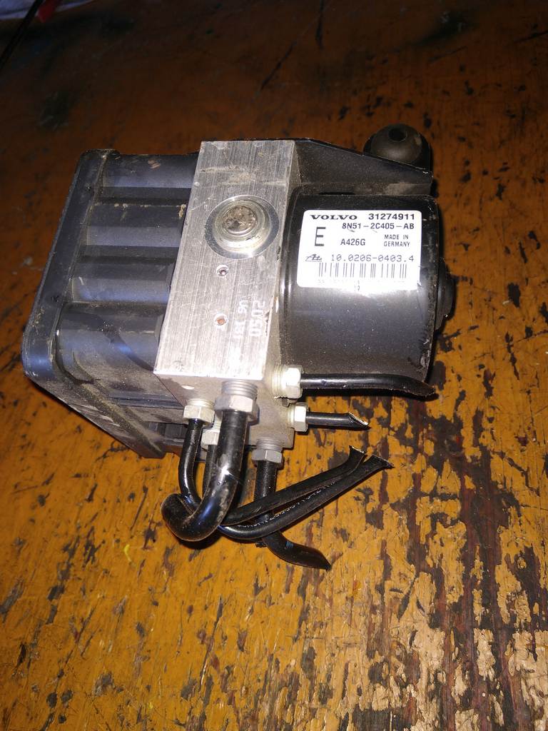 блок abs Volvo S40