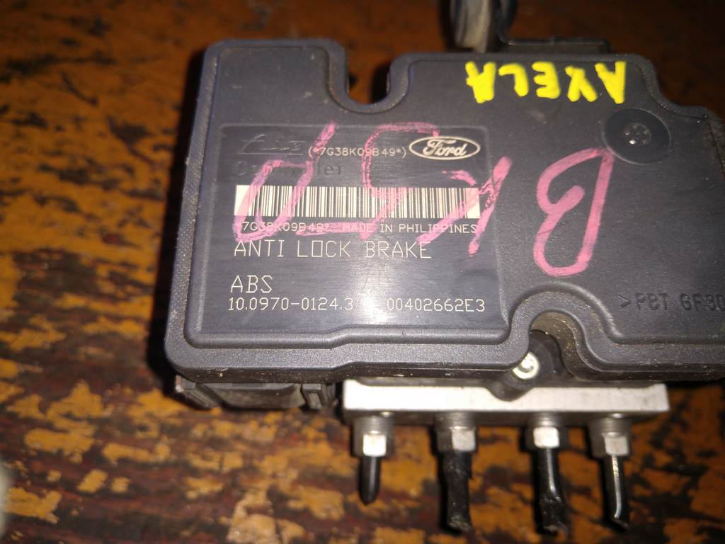 блок abs Mazda Axela