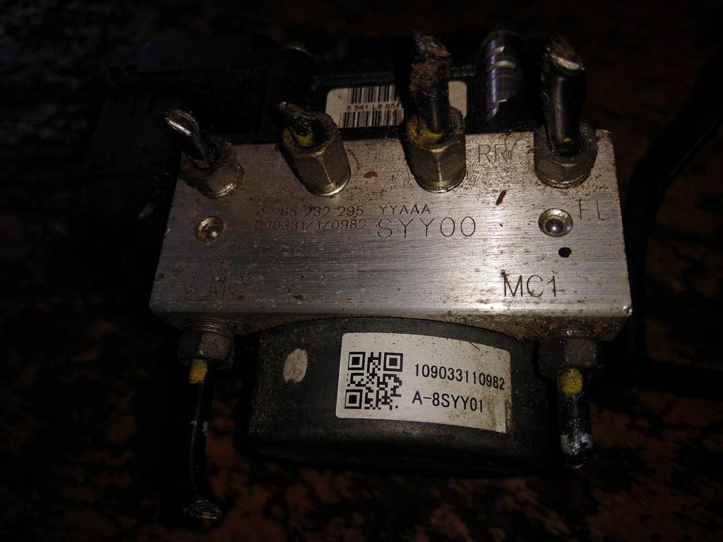 блок abs Honda Freed