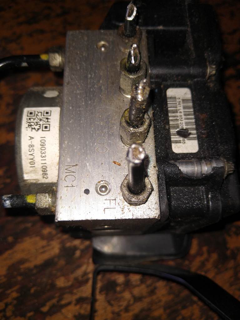 блок abs Honda Freed