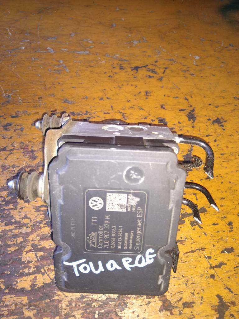 блок abs Volkswagen Touareg