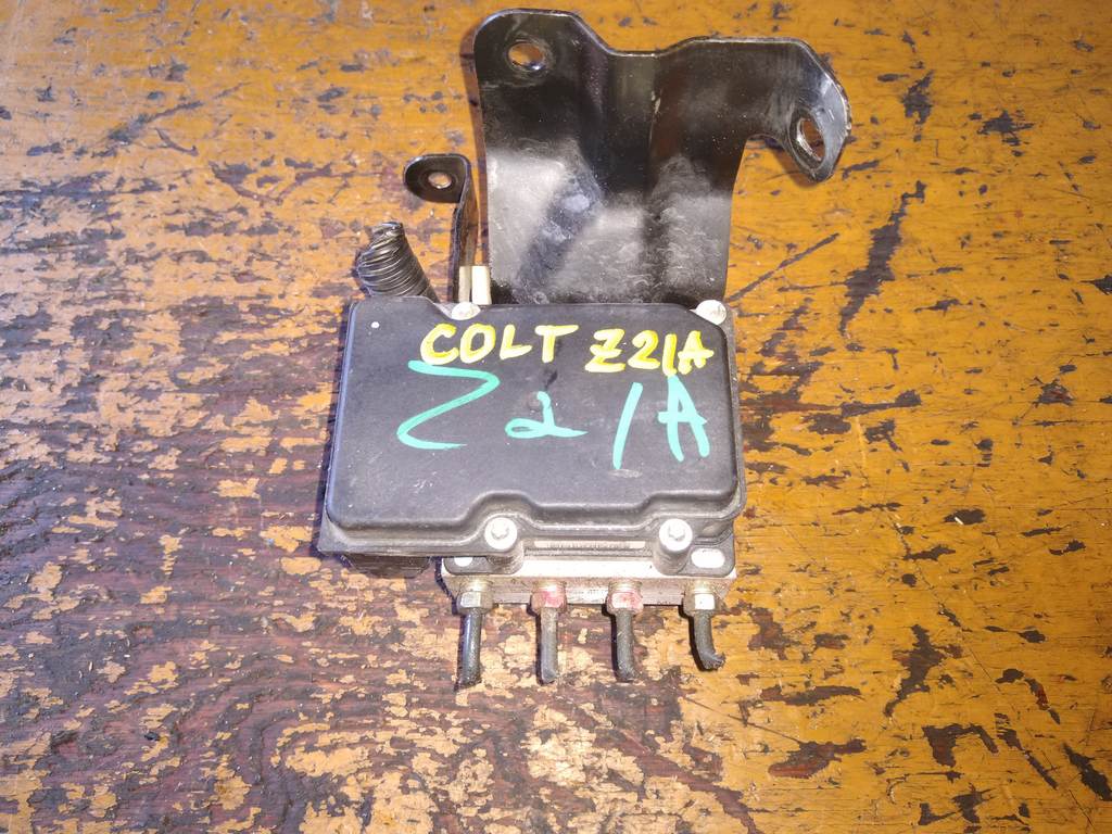 блок abs Mitsubishi Colt