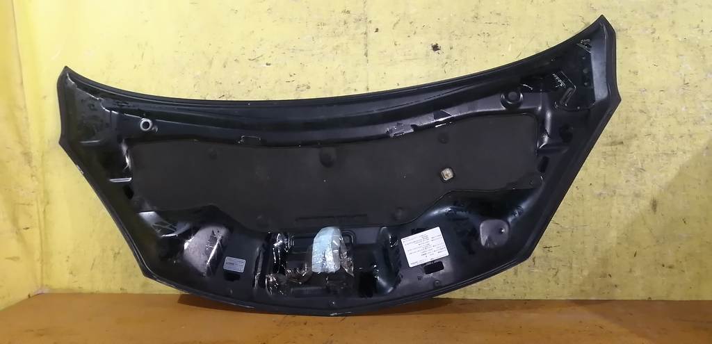 капот Suzuki Solio