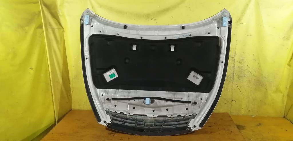 капот Nissan Teana