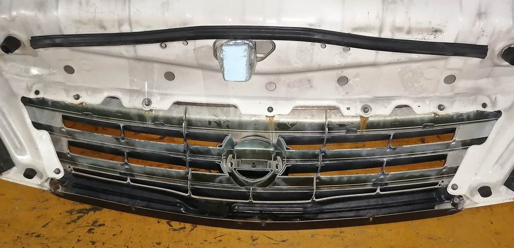 капот Nissan Teana