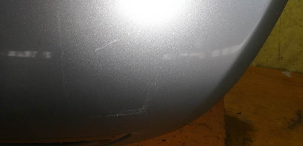 капот Nissan Presage