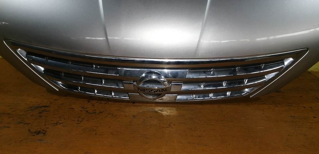 капот Nissan Presage