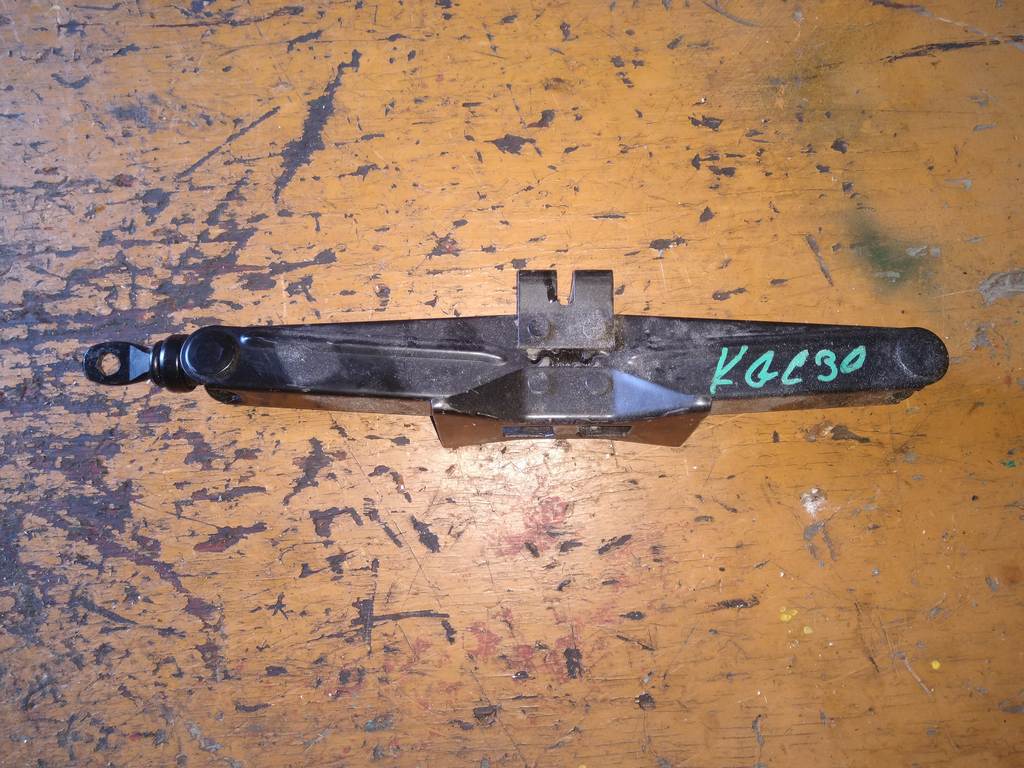 домкрат Toyota Passo