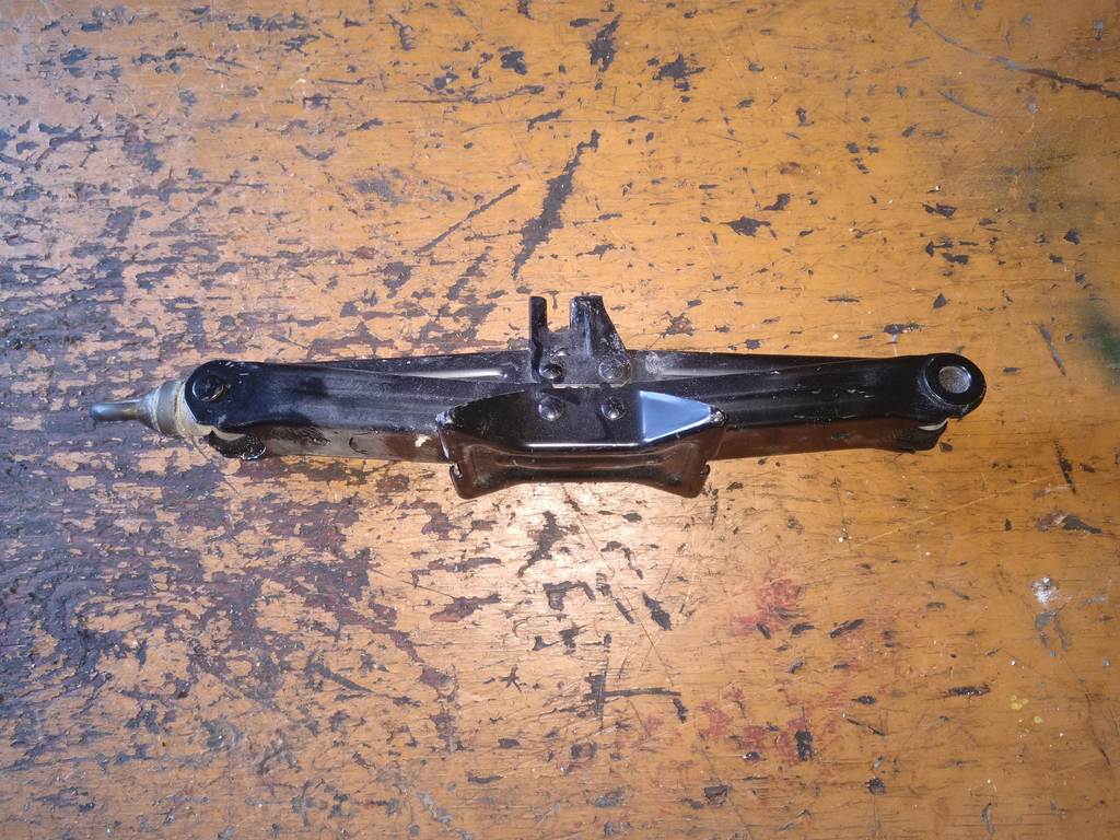 домкрат Toyota Vitz