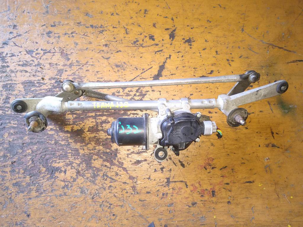 трапеция дворников Nissan Teana