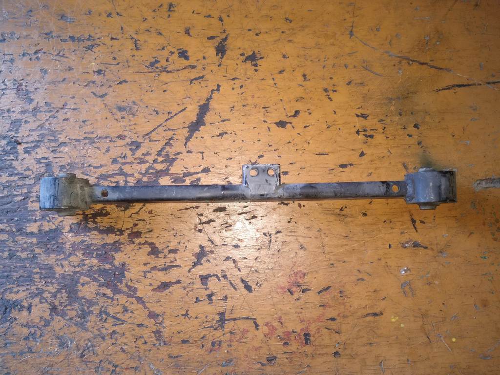 рычаг Nissan Cube