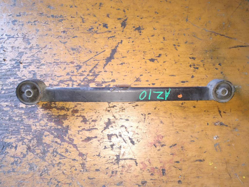 рычаг Nissan Cube