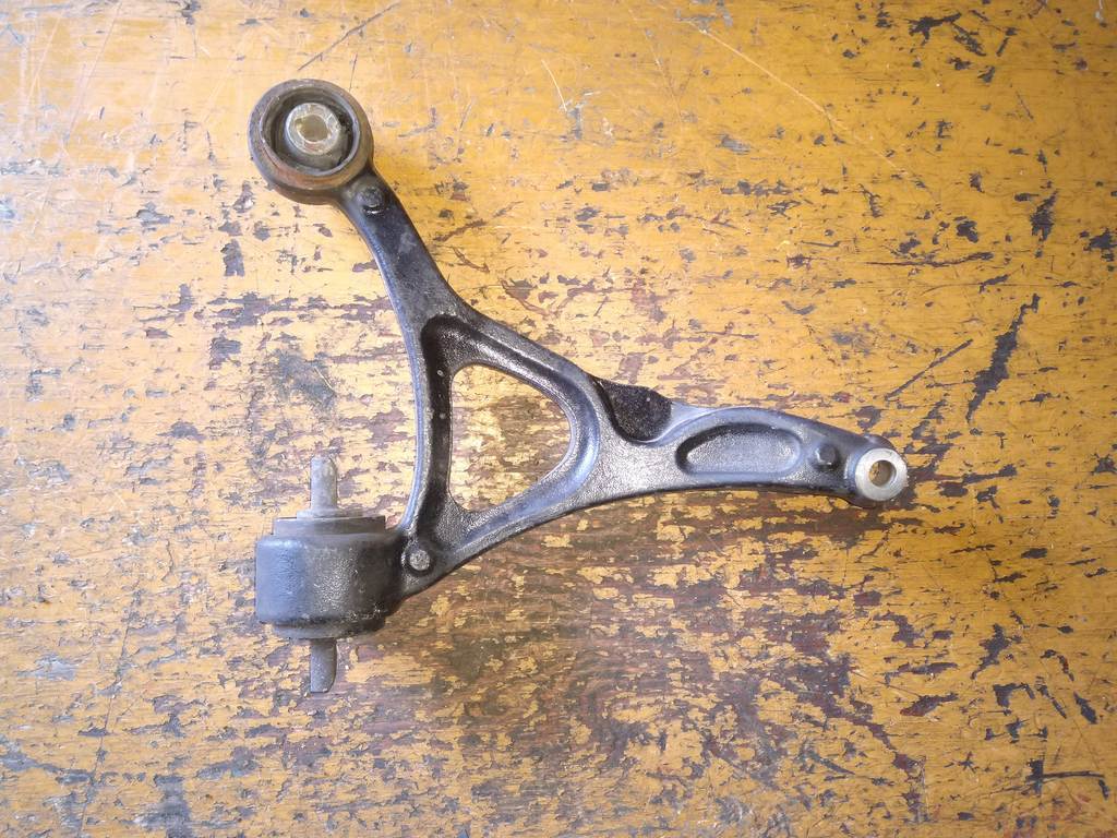 рычаг Volvo XC90