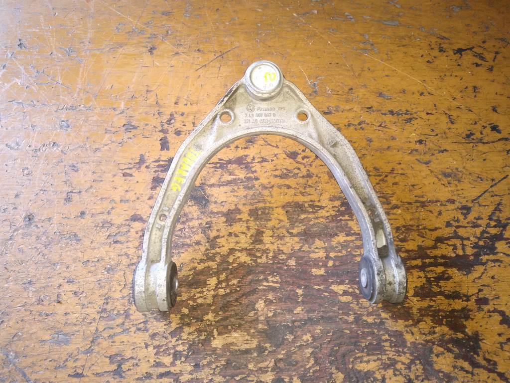 рычаг Volkswagen Touareg