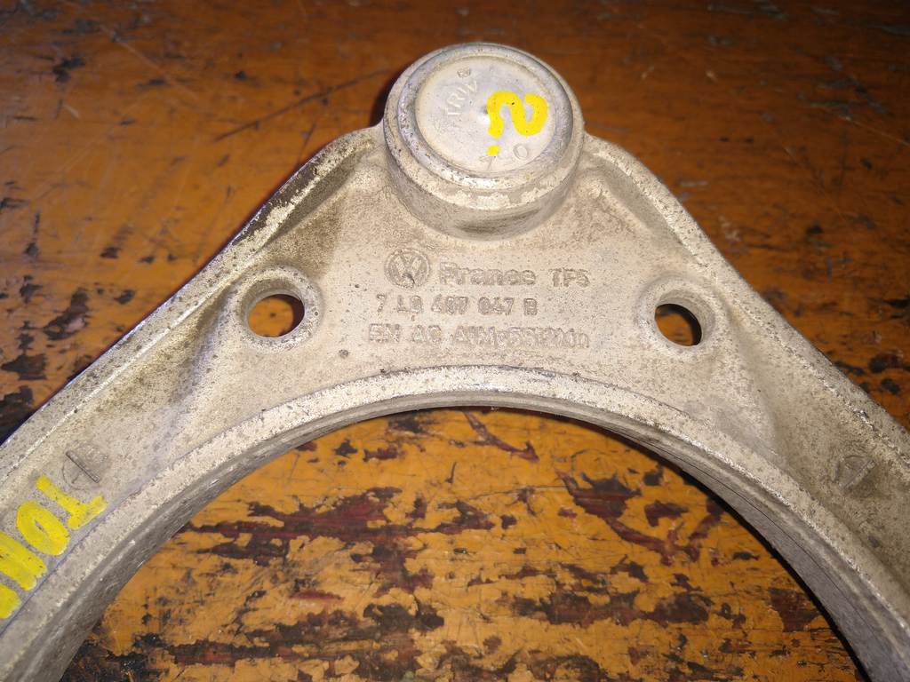 рычаг Volkswagen Touareg