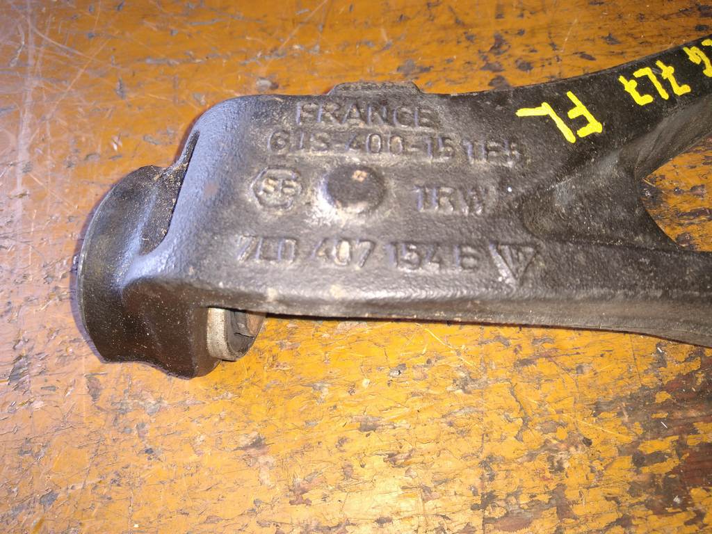 рычаг Volkswagen Touareg