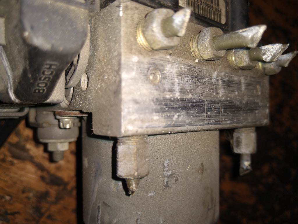 блок abs Subaru Impreza