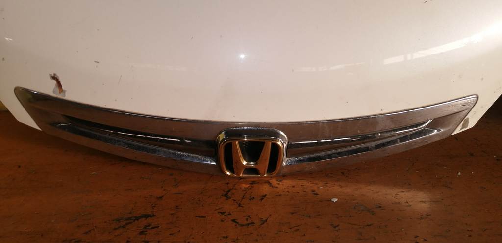 капот Honda Elysion