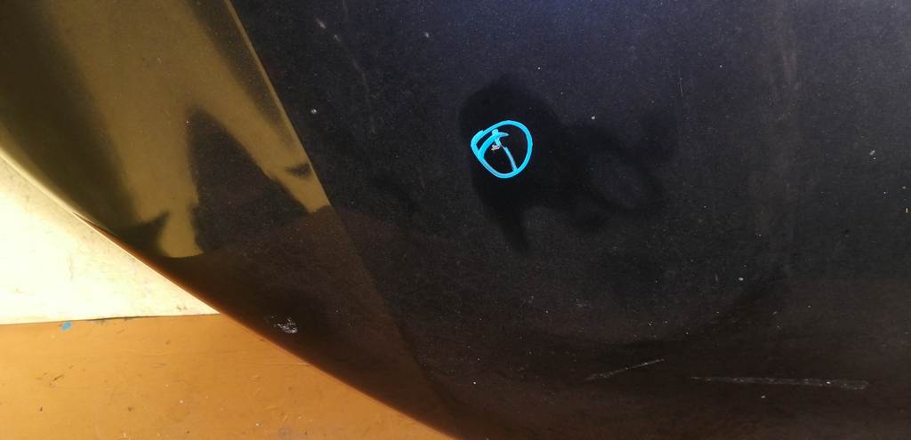 капот Honda Freed Spike