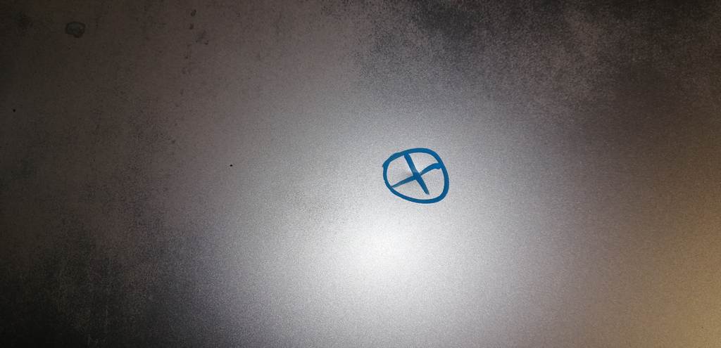 капот Mazda Demio