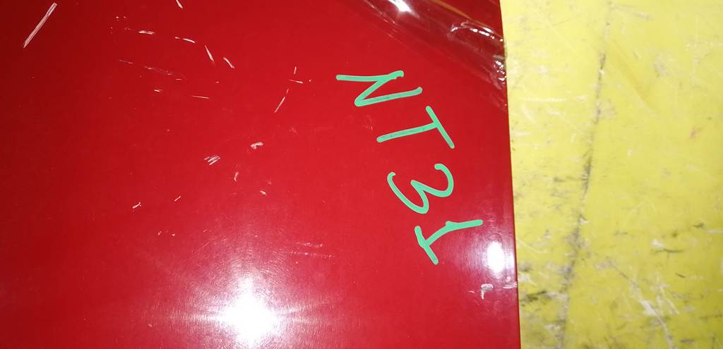 капот Nissan X-Trail