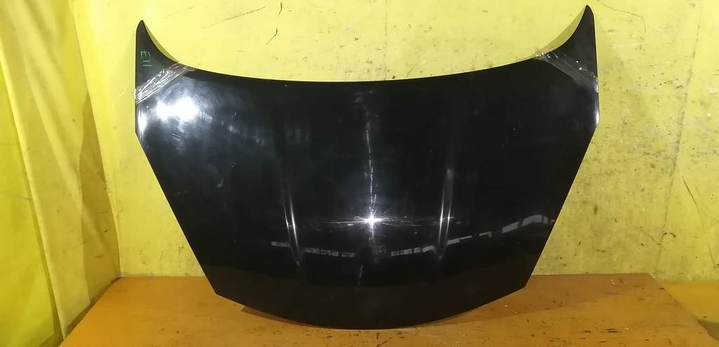 капот Nissan Note