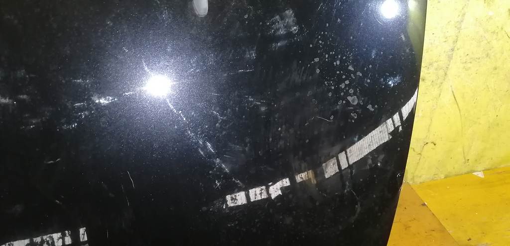 капот Volvo S40